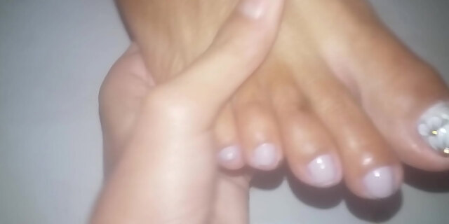 feet,tiny