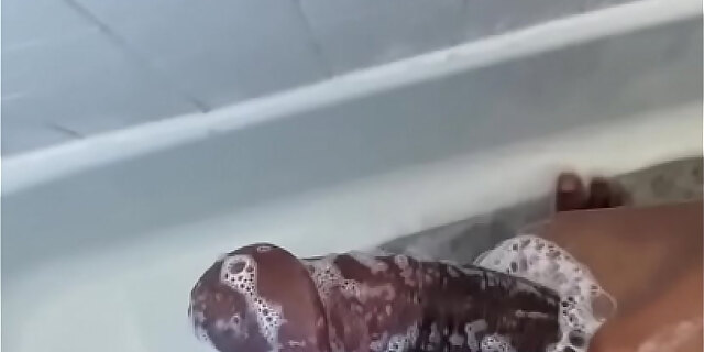 bbc,masturbation,shower,solo